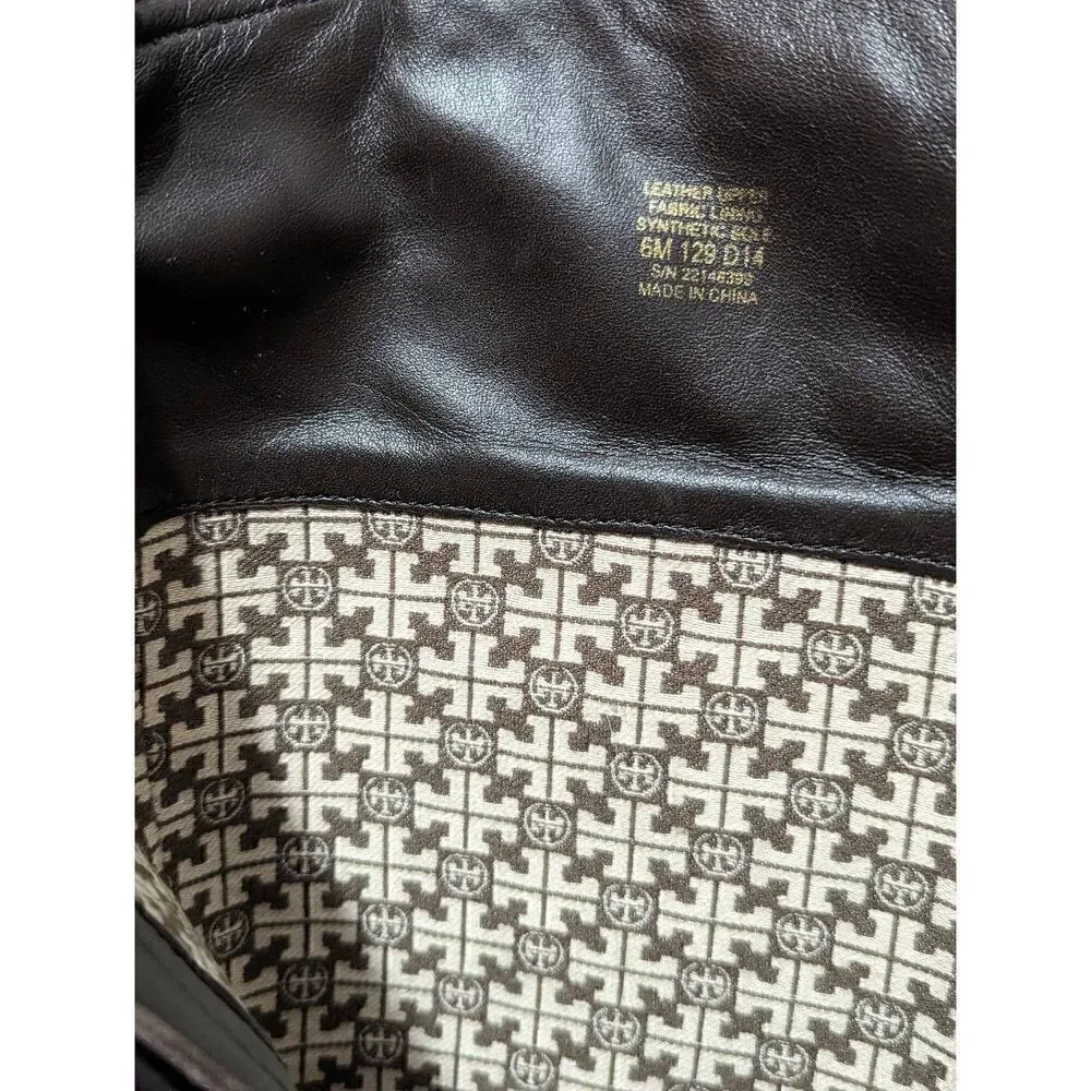 Tory Burch includes dustbag